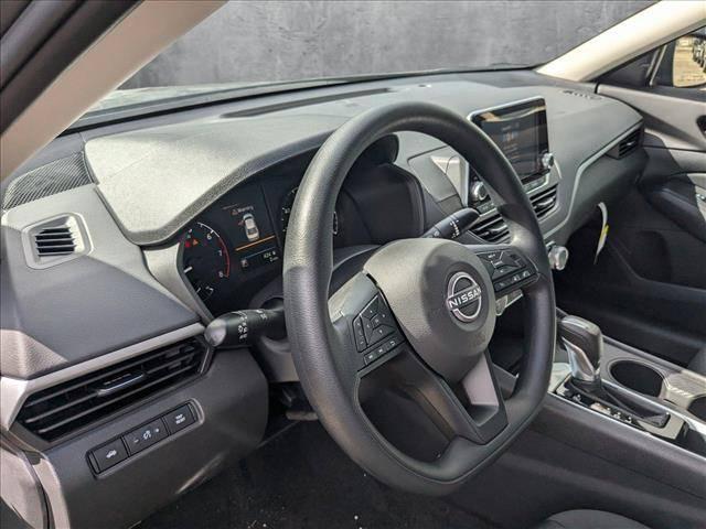 2025 Nissan Altima S FWD