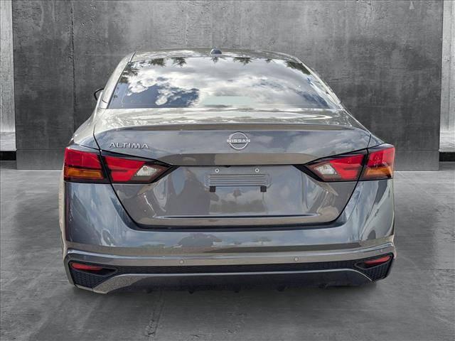 2025 Nissan Altima S FWD