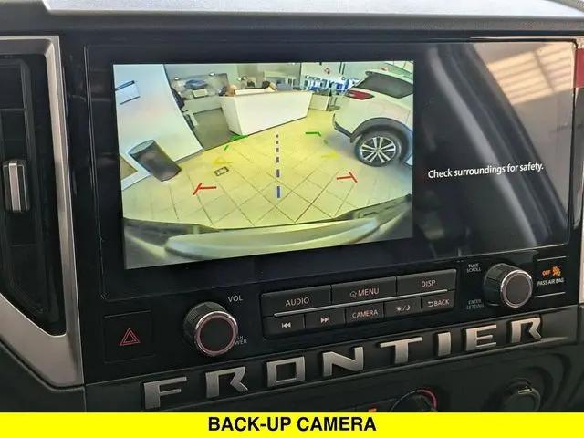 2025 Nissan Frontier SV