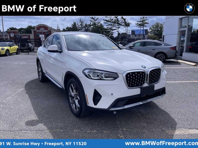 2022 BMW X4