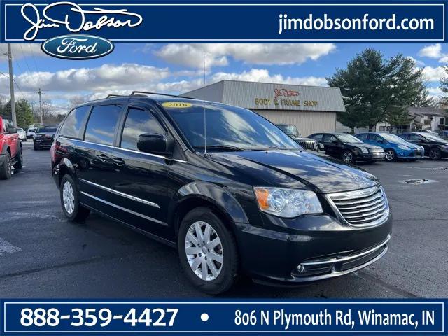 2016 Chrysler Town and Country Touring