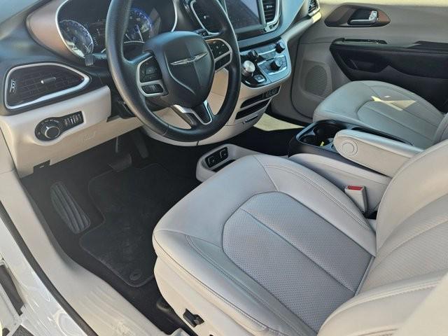 2021 Chrysler Voyager LXI