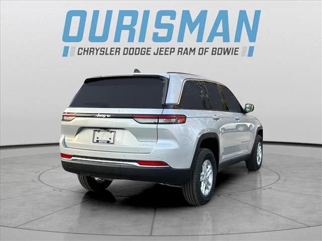 2025 Jeep Grand Cherokee GRAND CHEROKEE LAREDO 4X4