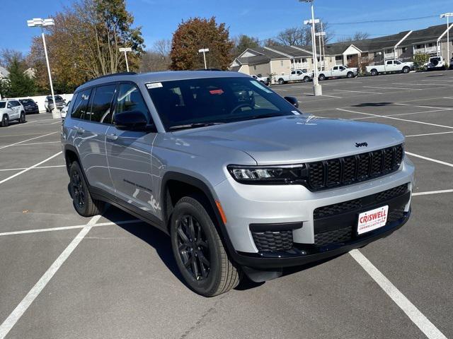 2025 Jeep Grand Cherokee GRAND CHEROKEE L ALTITUDE 4X4