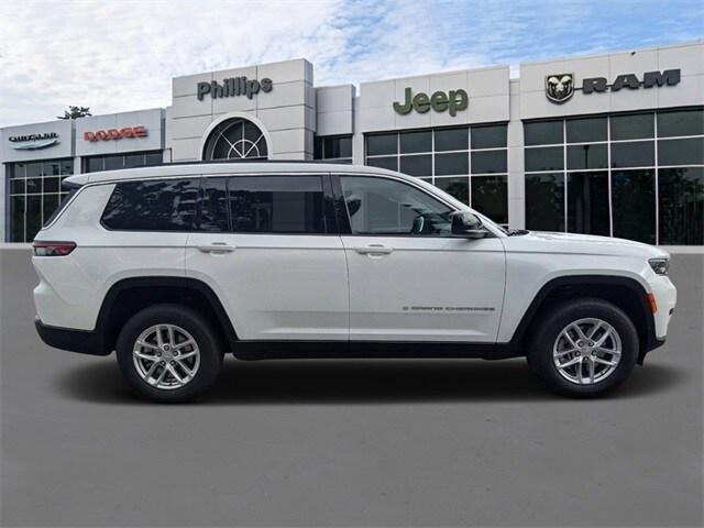 2025 Jeep Grand Cherokee GRAND CHEROKEE L LAREDO 4X2