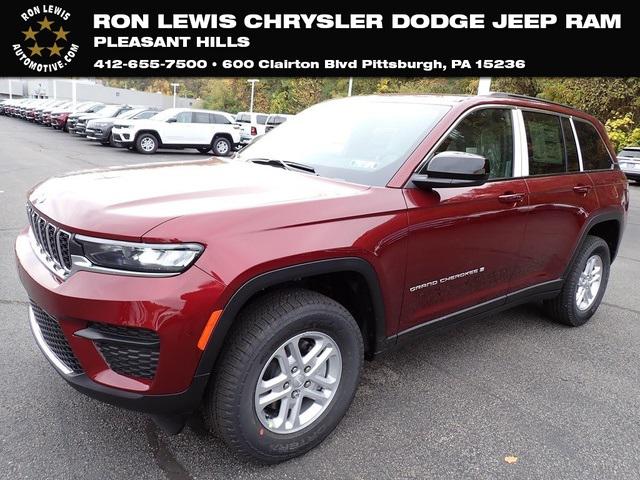 2025 Jeep Grand Cherokee GRAND CHEROKEE LAREDO 4X4