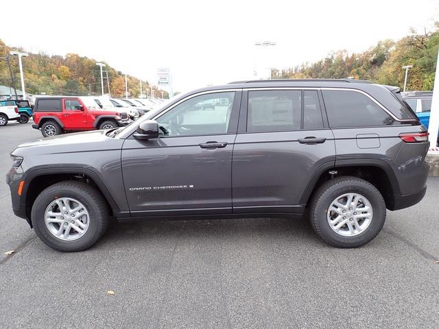 2025 Jeep Grand Cherokee GRAND CHEROKEE LAREDO 4X4