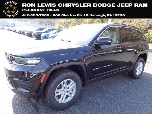 2025 Jeep Grand Cherokee GRAND CHEROKEE LAREDO 4X4