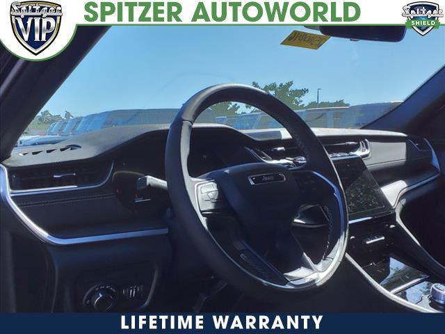 2025 Jeep Grand Cherokee GRAND CHEROKEE L LAREDO X 4X2