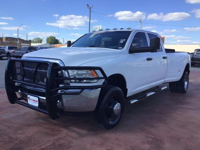 2018 RAM 3500 Tradesman Crew Cab 4x4 8 Box