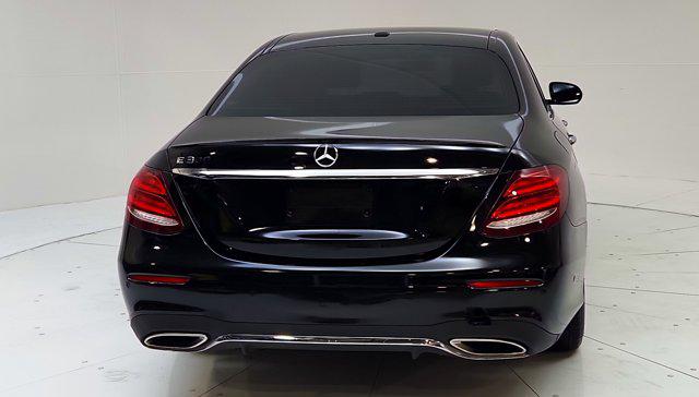 2018 Mercedes-Benz E-CLASS E 300 E 300