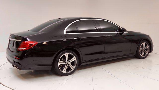 2018 Mercedes-Benz E-CLASS E 300 E 300