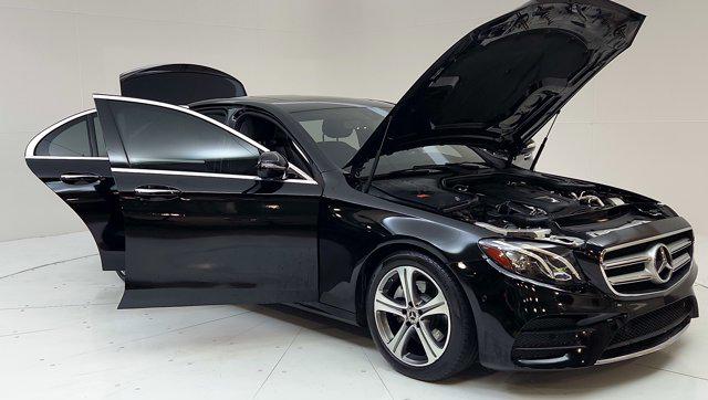 2018 Mercedes-Benz E-CLASS E 300 E 300