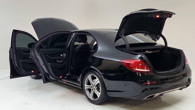 2018 Mercedes-Benz E-CLASS E 300 E 300