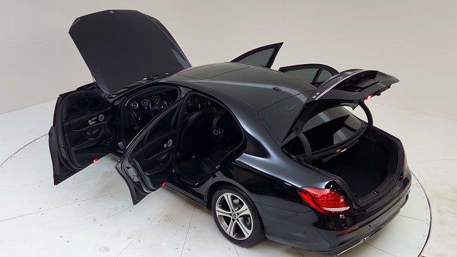2018 Mercedes-Benz E-CLASS E 300 E 300