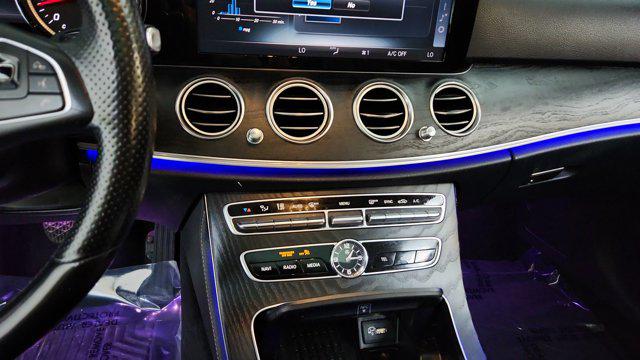 2018 Mercedes-Benz E-CLASS E 300 E 300