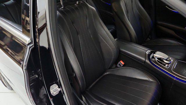 2018 Mercedes-Benz E-CLASS E 300 E 300