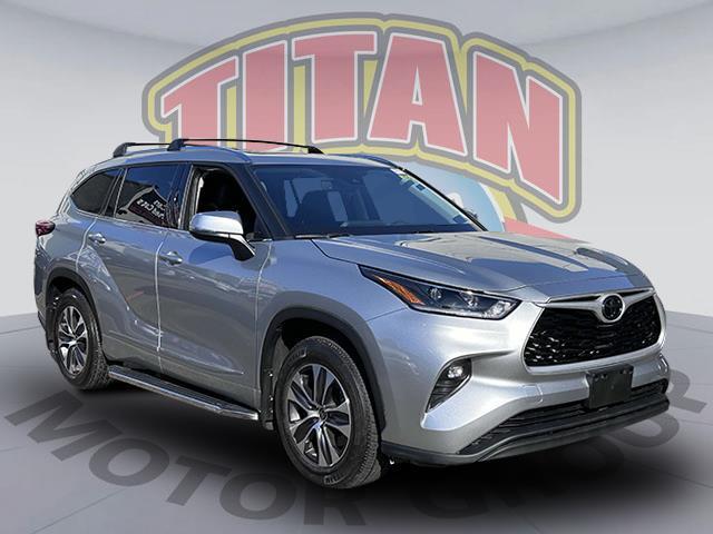 2021 Toyota Highlander XLE [13]