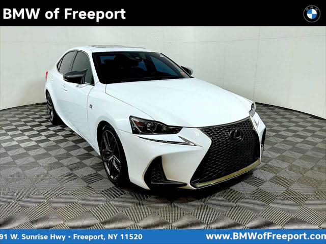 2019 Lexus IS