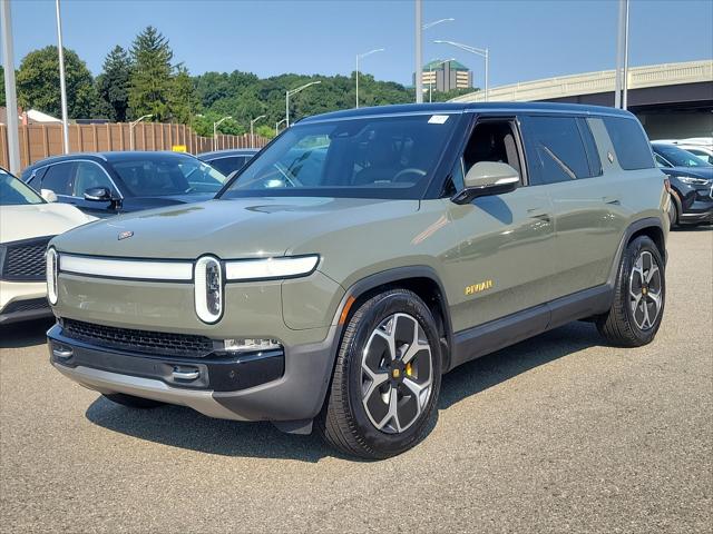 2022 Rivian R1S