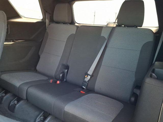2023 Chevrolet Traverse FWD LT Cloth