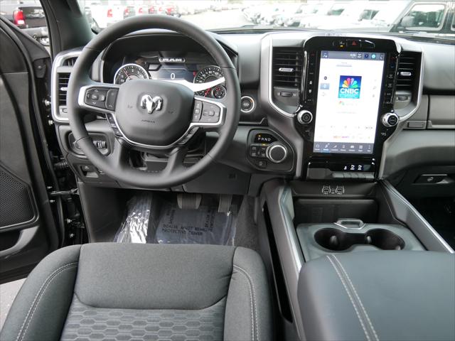 2025 Ram 1500 Big Horn Crew Cab 4x4 57 Box
