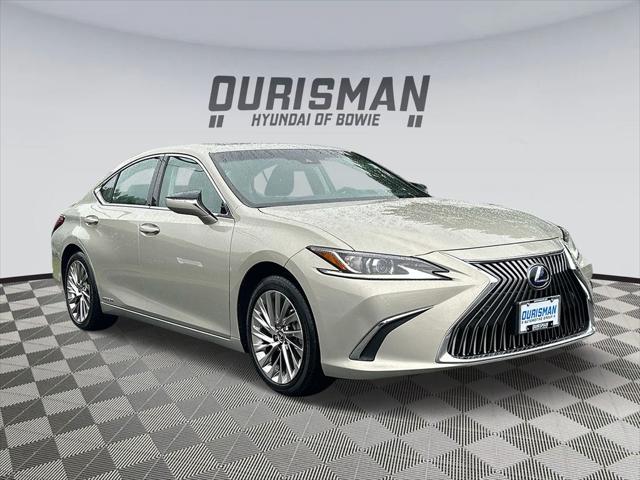 2020 Lexus ES 300h