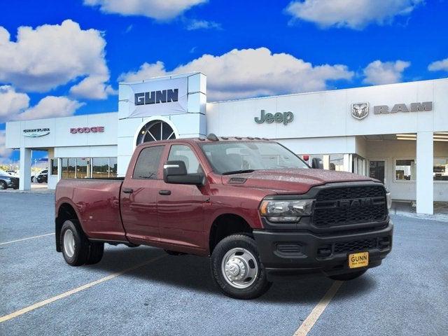 2024 RAM Ram 3500 RAM 3500 TRADESMAN CREW CAB 4X4 8 BOX