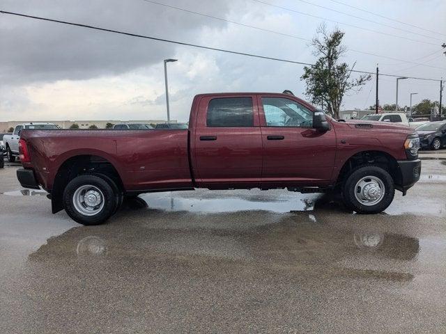 2024 RAM Ram 3500 RAM 3500 TRADESMAN CREW CAB 4X4 8 BOX