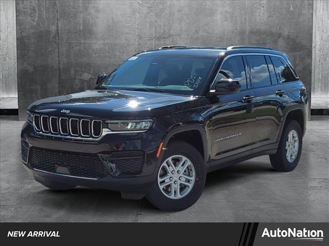 2025 Jeep Grand Cherokee GRAND CHEROKEE LAREDO 4X2