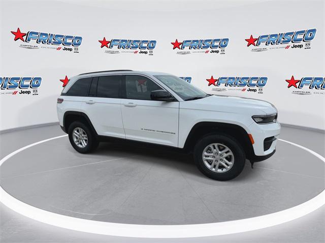 2025 Jeep Grand Cherokee GRAND CHEROKEE LAREDO 4X2