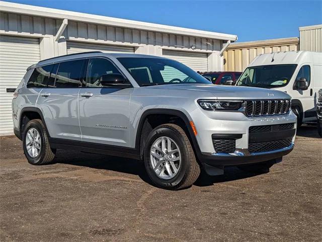 2025 Jeep Grand Cherokee GRAND CHEROKEE L LAREDO X 4X2