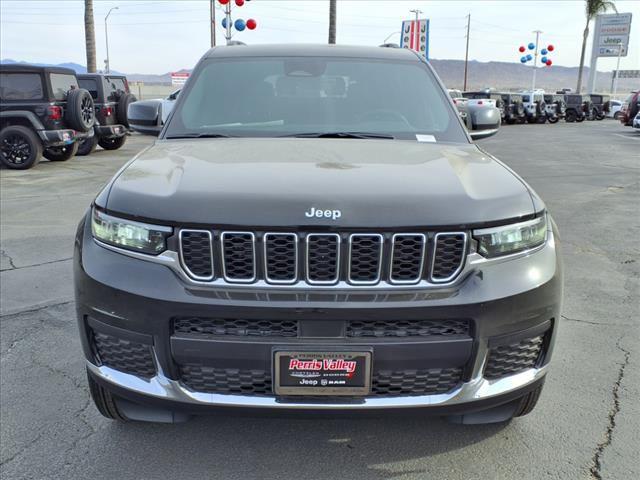 2025 Jeep Grand Cherokee GRAND CHEROKEE L LAREDO X 4X2