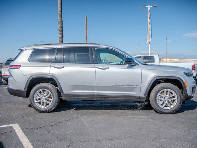 2025 Jeep Grand Cherokee GRAND CHEROKEE L LAREDO X 4X2