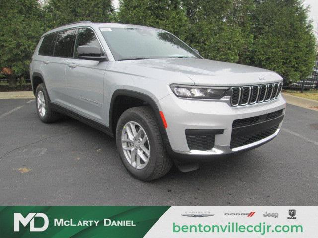 2025 Jeep Grand Cherokee GRAND CHEROKEE L LAREDO X 4X4