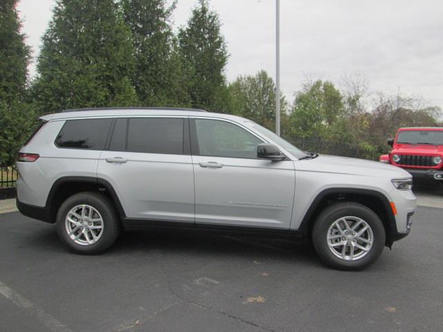 2025 Jeep Grand Cherokee GRAND CHEROKEE L LAREDO X 4X4