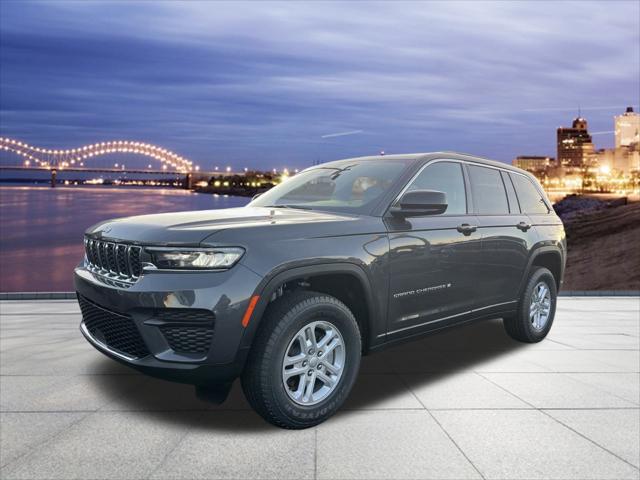 New 2025 Jeep Grand Cherokee Laredo New 2025 Jeep Grand Cherokee Laredo