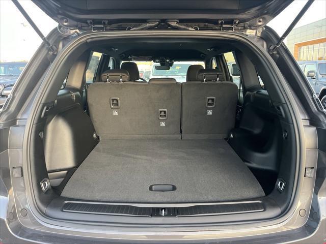 New 2025 Jeep Grand Cherokee Laredo New 2025 Jeep Grand Cherokee Laredo