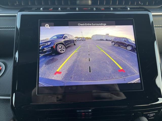 New 2025 Jeep Grand Cherokee Laredo New 2025 Jeep Grand Cherokee Laredo