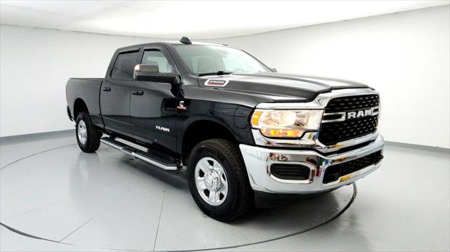 2022 RAM 2500 Big Horn Crew Cab 4x4 64 Box