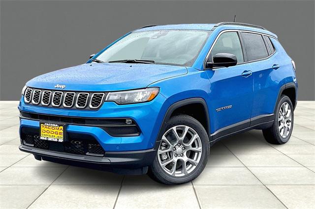 2024 Jeep Compass COMPASS LATITUDE LUX 4X4