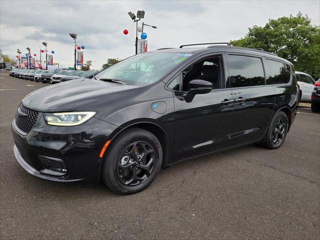 2021 Chrysler Pacifica Hybrid Touring L