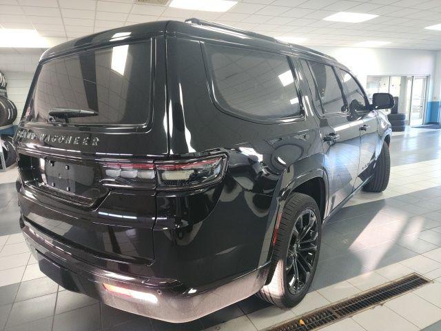 2022 Wagoneer Grand Wagoneer Series II Obsidian 4x4 2022 Wagoneer Grand Wagoneer Series II Obsidian 4x4