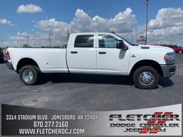 2024 RAM Ram 3500 RAM 3500 TRADESMAN CREW CAB 4X4 8 BOX