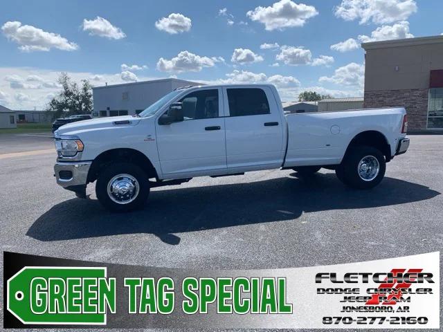 2024 RAM Ram 3500 RAM 3500 TRADESMAN CREW CAB 4X4 8 BOX