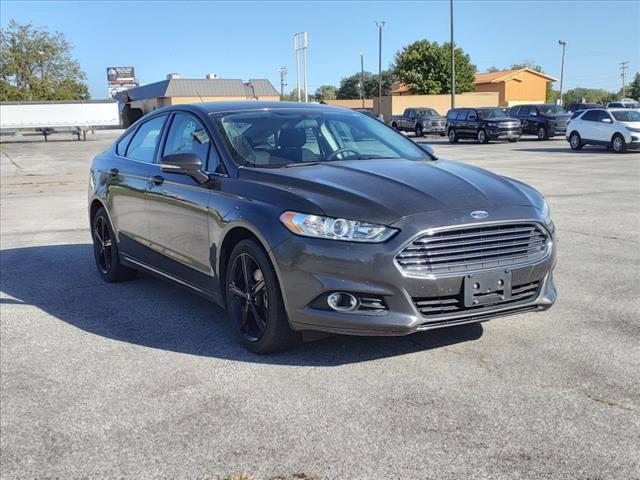 2016 Ford Fusion SE