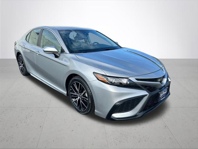 2023 Toyota Camry SE AWD