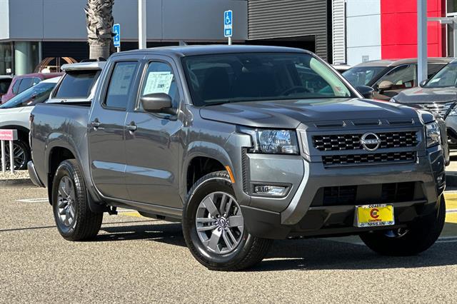 2025 Nissan Frontier Crew Cab SV 4x2