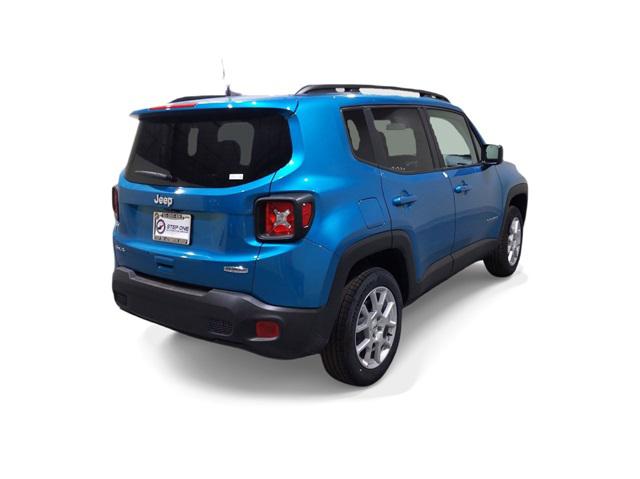 2022 Jeep Renegade RENEGADE LATITUDE 4X4