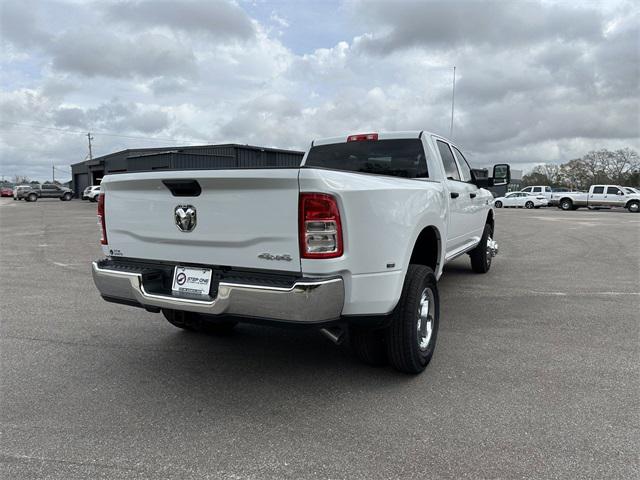 2024 RAM Ram 3500 RAM 3500 TRADESMAN CREW CAB 4X4 8 BOX